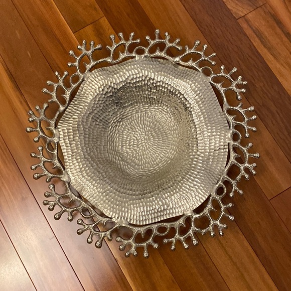 Large Decorative Metal Plate/Bowl - Picture 1 of 4